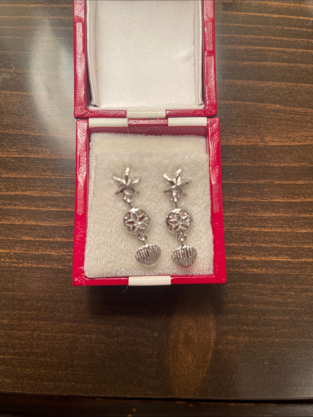 Silver Seashell and Starfish Drop Earrings - Unbranded